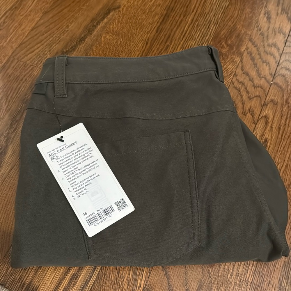 Lululemon Men’s ABC Pant Classic-Fit 5 Pocket Utilitech Fabric Pant 38 x 32 NWT